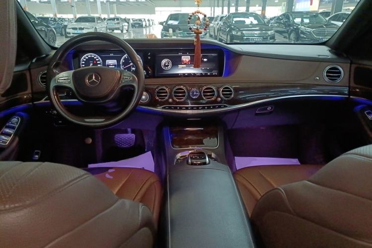 Used Mercedes-Benz S-Class 2014 S 320 L Business Model Center Console