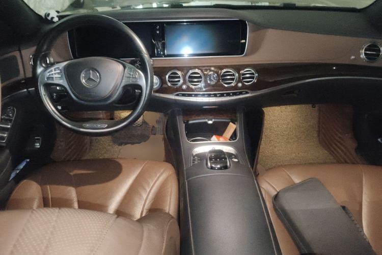 Used Mercedes-Benz S-Class 2014 S 320 L Business Model Center Console