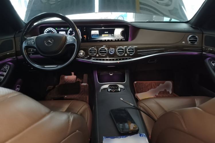 Used Mercedes-Benz S-Class 2014 S 320 L Business Model Center Console