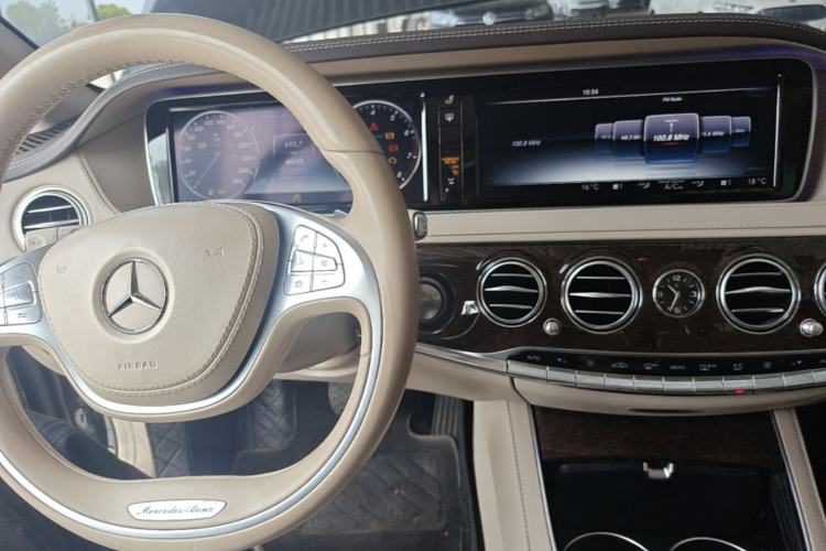 Used Mercedes-Benz S-Class 2014 S 320 L Business Model Center Console