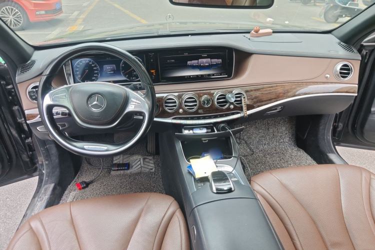 Used Mercedes-Benz S-Class 2014 S 320 L Business Model Center Console