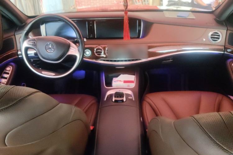 Used Mercedes-Benz S-Class 2014 S 320 L Business Model Center Console