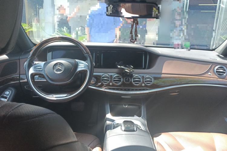 Used Mercedes-Benz S-Class 2014 S 320 L Business Model Center Console