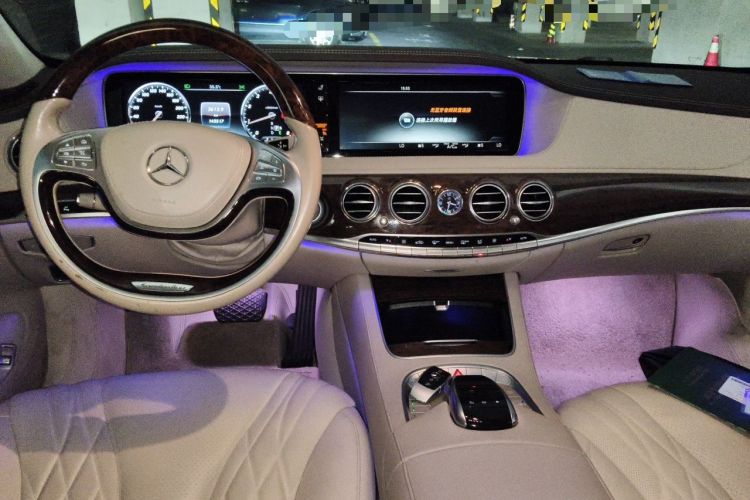 Used Mercedes-Benz S-Class 2014 S 320 L Business Model Center Console