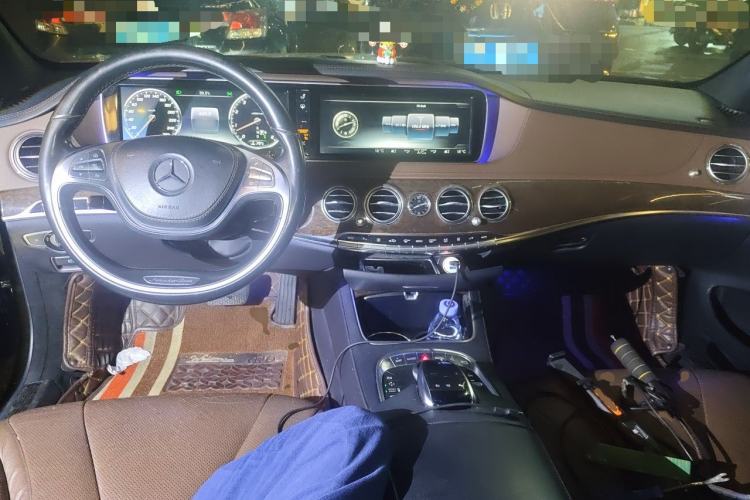 Used Mercedes-Benz S-Class 2014 S 320 L Business Model Center Console