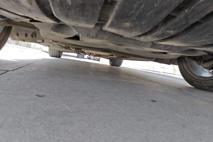 Used Mercedes-Benz S-Class 2014 S 400 L HYBRID Chassis Front