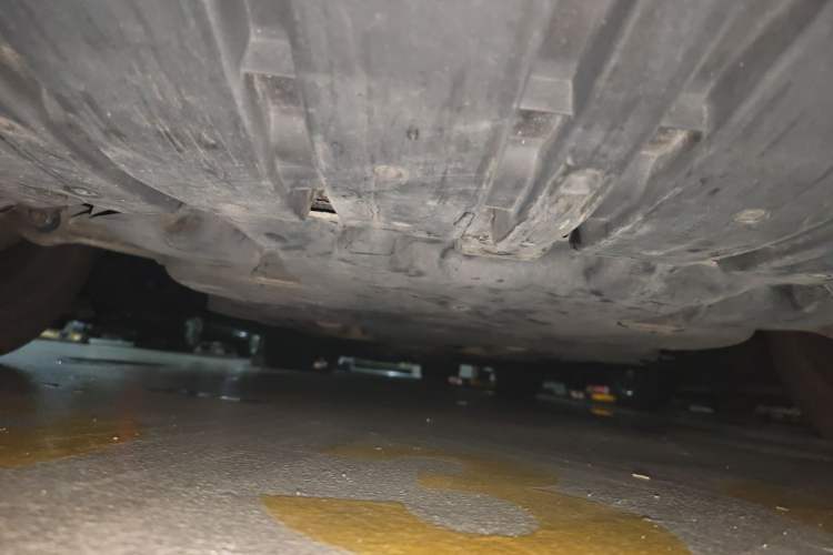 Used Mercedes-Benz S-Class 2014 S 320 L Business Model Chassis Front