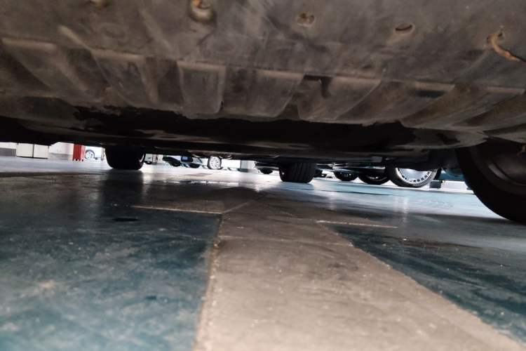 Used Mercedes-Benz S-Class 2014 S 400 L Luxury Model Chassis Front