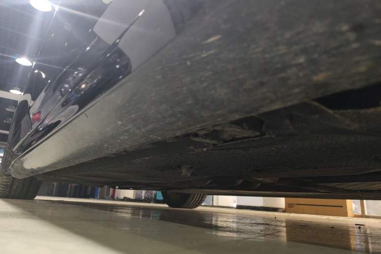 Used Mercedes-Benz S-Class 2014 S 400 L HYBRID Chassis Front Right