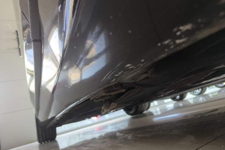 Used Mercedes-Benz S-Class 2014 S 400 L Prestige Edition Chassis Front Right