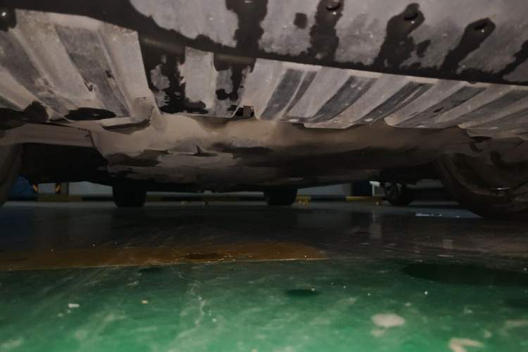 Used Mercedes-Benz S-Class 2014 S 400 L HYBRID Chassis Front