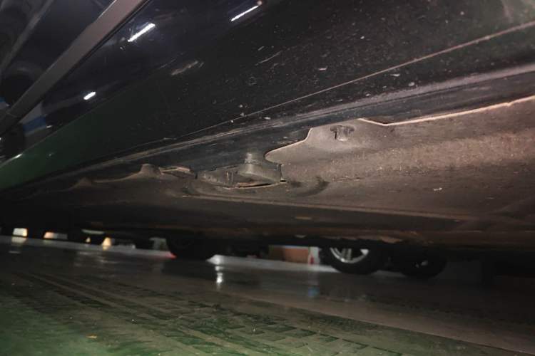 Used Mercedes-Benz S-Class 2014 S 320 L Business Model Chassis Rear Left