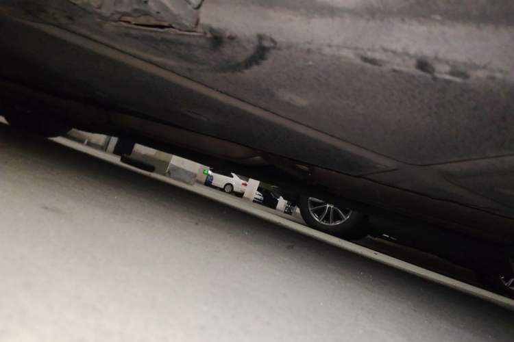 Used Mercedes-Benz S-Class 2014 S 320 L Business Model Chassis Rear Left