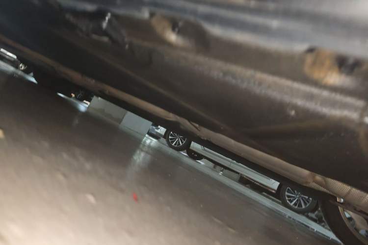 Used Mercedes-Benz S-Class 2014 S 320 L Business Model Chassis Rear Left