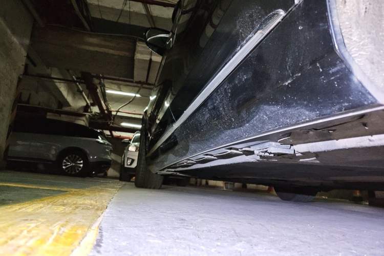 Used Mercedes-Benz S-Class 2014 S 320 L Business Model Chassis Rear Left