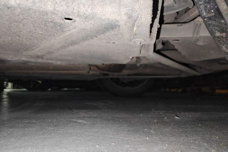 Used Mercedes-Benz S-Class 2014 S 320 L Business Model Chassis Rear Left