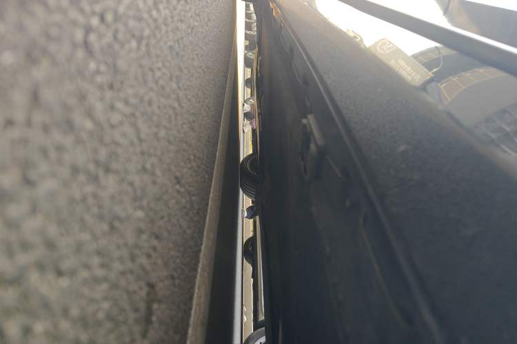 Used Mercedes-Benz S-Class 2014 S 500 L 4MATIC Chassis Rear Left