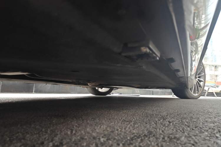Used Mercedes-Benz S-Class 2014 S 400 L Luxury Model Chassis Rear Right