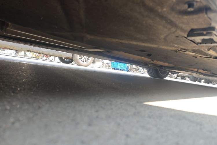 Used Mercedes-Benz S-Class 2014 S 500 L 4MATIC Chassis Rear Right
