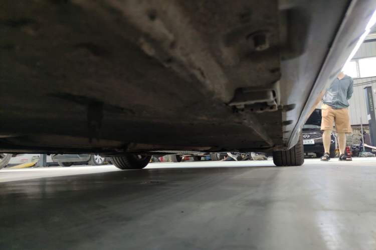 Used Mercedes-Benz S-Class 2014 S 320 L Business Model Chassis Rear Right