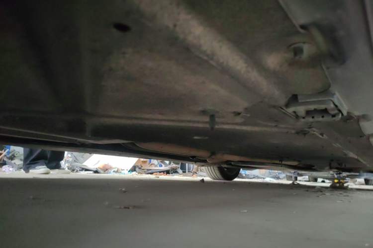 Used Mercedes-Benz S-Class 2014 S 500 L 4MATIC Chassis Rear Right