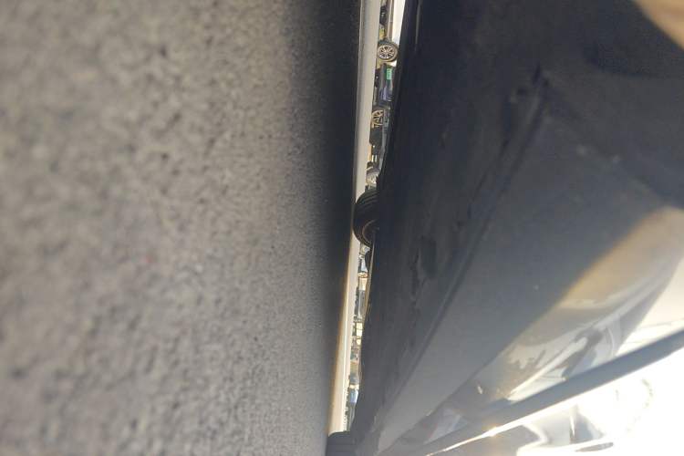 Used Mercedes-Benz S-Class 2014 S 500 L 4MATIC Chassis Rear Right