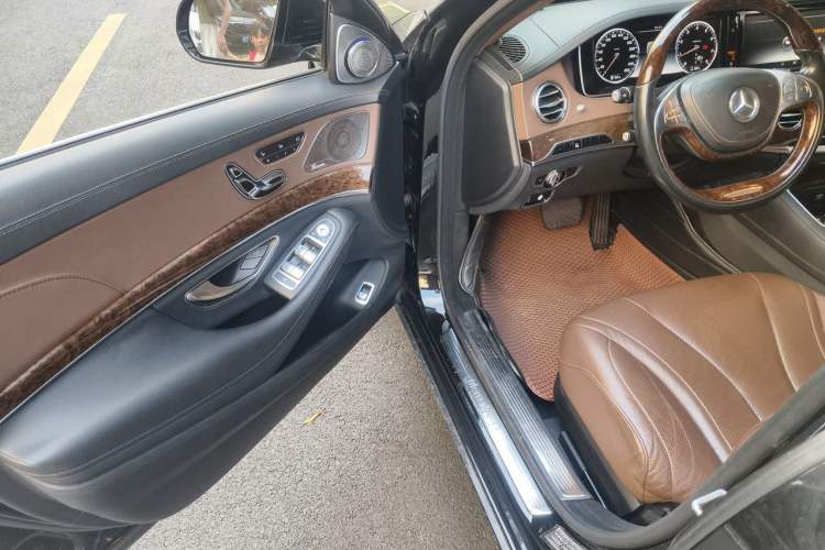 Used Mercedes-Benz S-Class 2014 S 320 L Business Model Driver Seat
