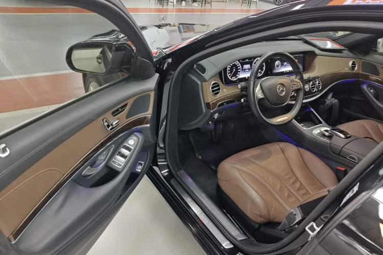 Used Mercedes-Benz S-Class 2014 S 320 L Business Model Driver Seat