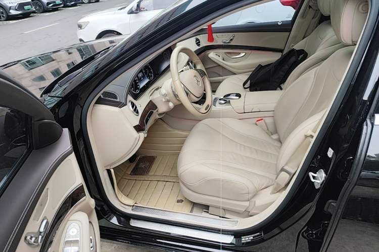 Used Mercedes-Benz S-Class 2014 S 320 L Business Model Driver Seat