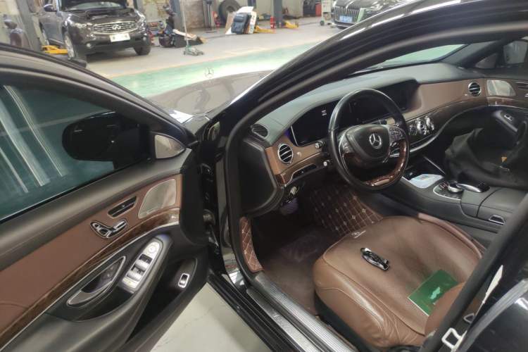 Used Mercedes-Benz S-Class 2014 S 320 L Business Model Driver Seat