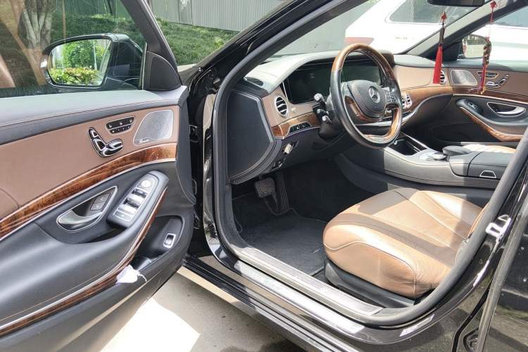 Used Mercedes-Benz S-Class 2014 S 400 L HYBRID Driver Seat