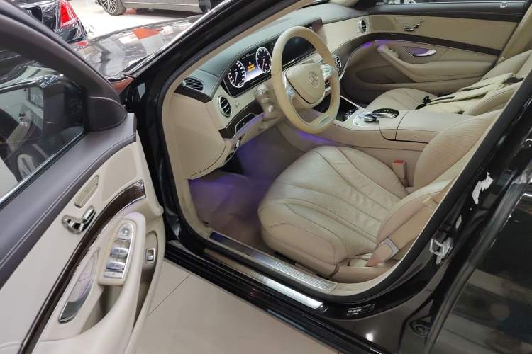 Used Mercedes-Benz S-Class 2014 S 320 L Business Model Driver Seat