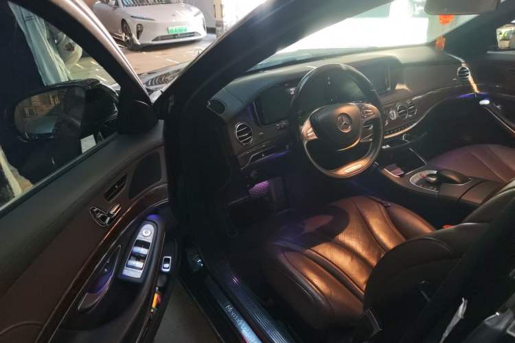 Used Mercedes-Benz S-Class 2014 S 400 L Prestige Edition Driver Seat