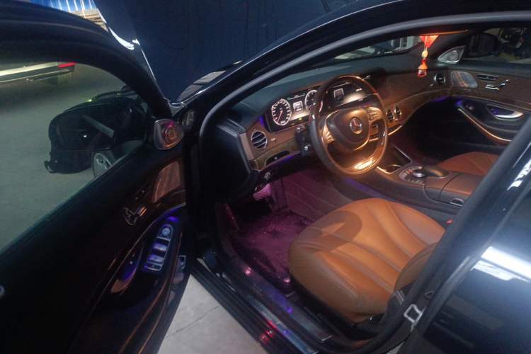 Used Mercedes-Benz S-Class 2014 S 400 L Prestige Edition Driver Seat