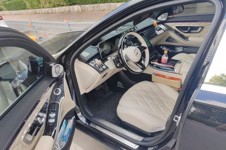 Used Mercedes-Benz S-Class 2014 S 400 L Prestige Edition Driver Seat