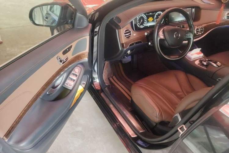 Used Mercedes-Benz S-Class 2014 S 320 L Business Model Driver Seat