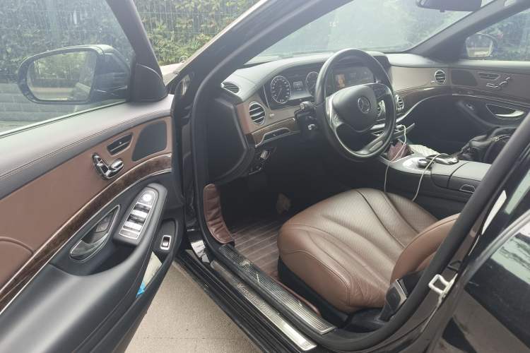 Used Mercedes-Benz S-Class 2014 S 320 L Business Model Driver Seat