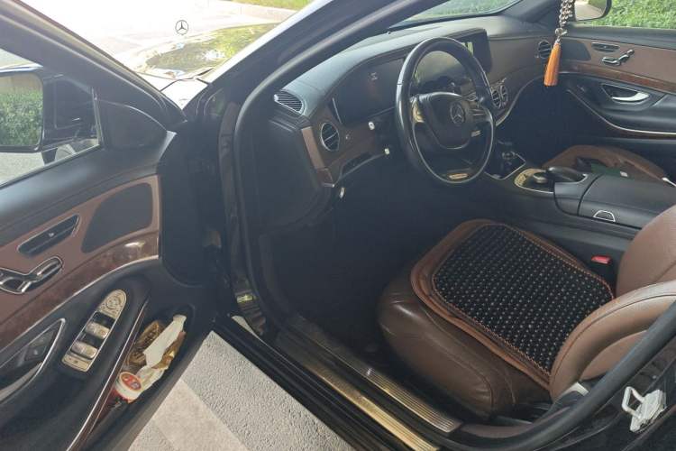 Used Mercedes-Benz S-Class 2014 S 400 L Prestige Edition Driver Seat