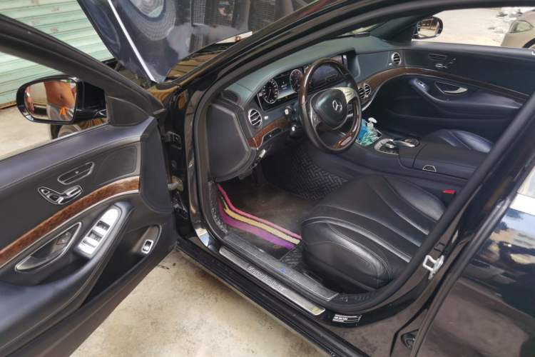 Used Mercedes-Benz S-Class 2014 S 320 L Business Model Driver Seat