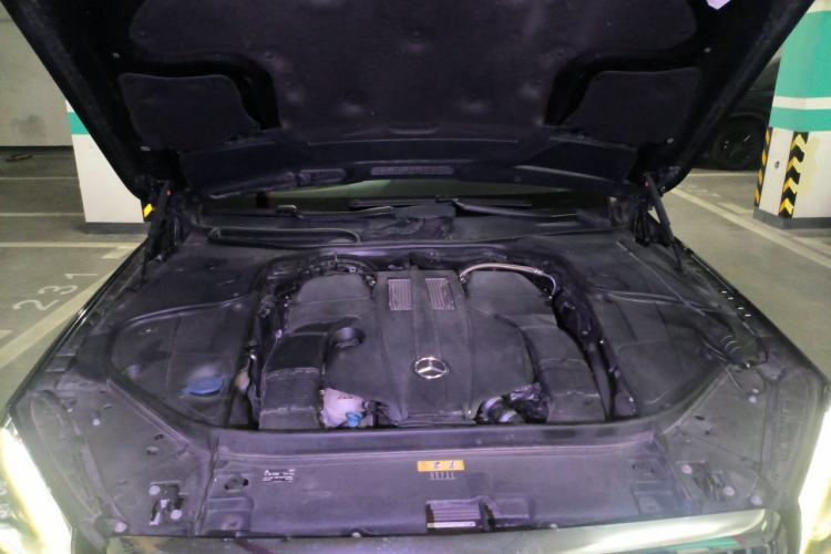 Used Mercedes-Benz S-Class 2014 S 320 L Business Model Engine Bay