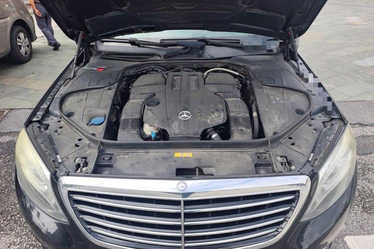 Used Mercedes-Benz S-Class 2014 S 320 L Business Model Engine Bay
