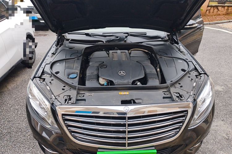 Used Mercedes-Benz S-Class 2014 S 320 L Business Model Engine Bay