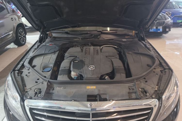 Used Mercedes-Benz S-Class 2014 S 320 L Luxury Model Engine Bay