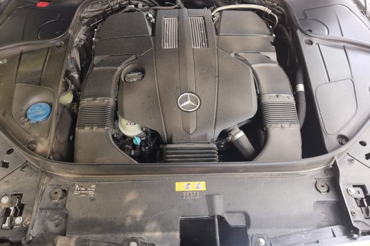 Used Mercedes-Benz S-Class 2014 S 400 L Prestige Edition Engine Bay