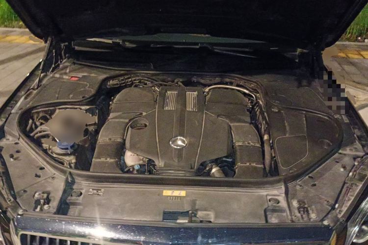 Used Mercedes-Benz S-Class 2014 S 320 L Luxury Model Engine Bay
