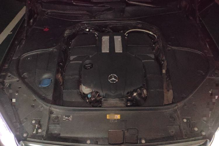 Used Mercedes-Benz S-Class 2014 S 320 L Business Model Engine Bay
