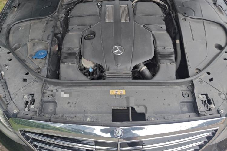 Used Mercedes-Benz S-Class 2014 S 320 L Business Model Engine Bay