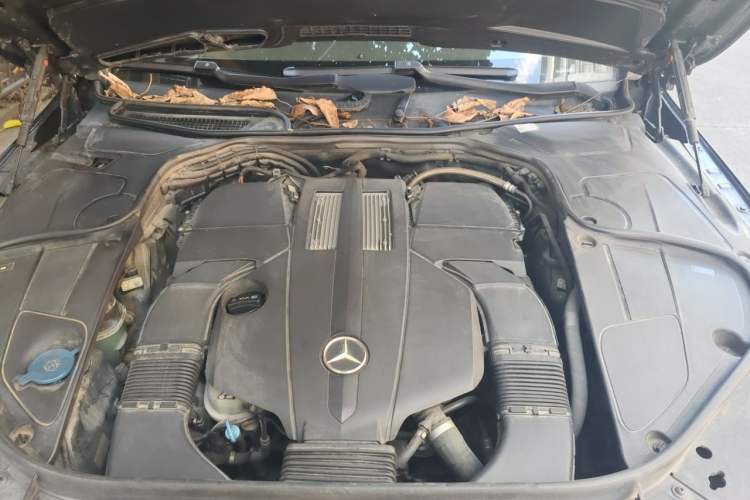 Used Mercedes-Benz S-Class 2014 S 400 L Prestige Edition Engine Bay
