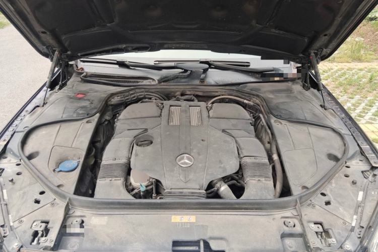 Used Mercedes-Benz S-Class 2014 S 320 L Business Model Engine Bay