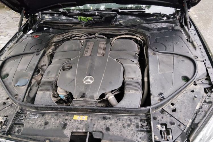 Used Mercedes-Benz S-Class 2014 S 320 L Business Model Engine Bay